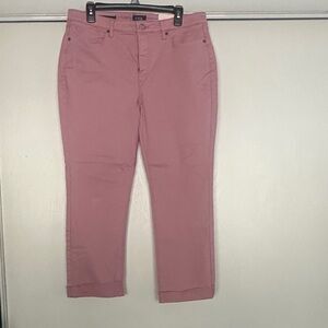 🆕NYDJ Ankle Cropped Jeans in Soft Pink